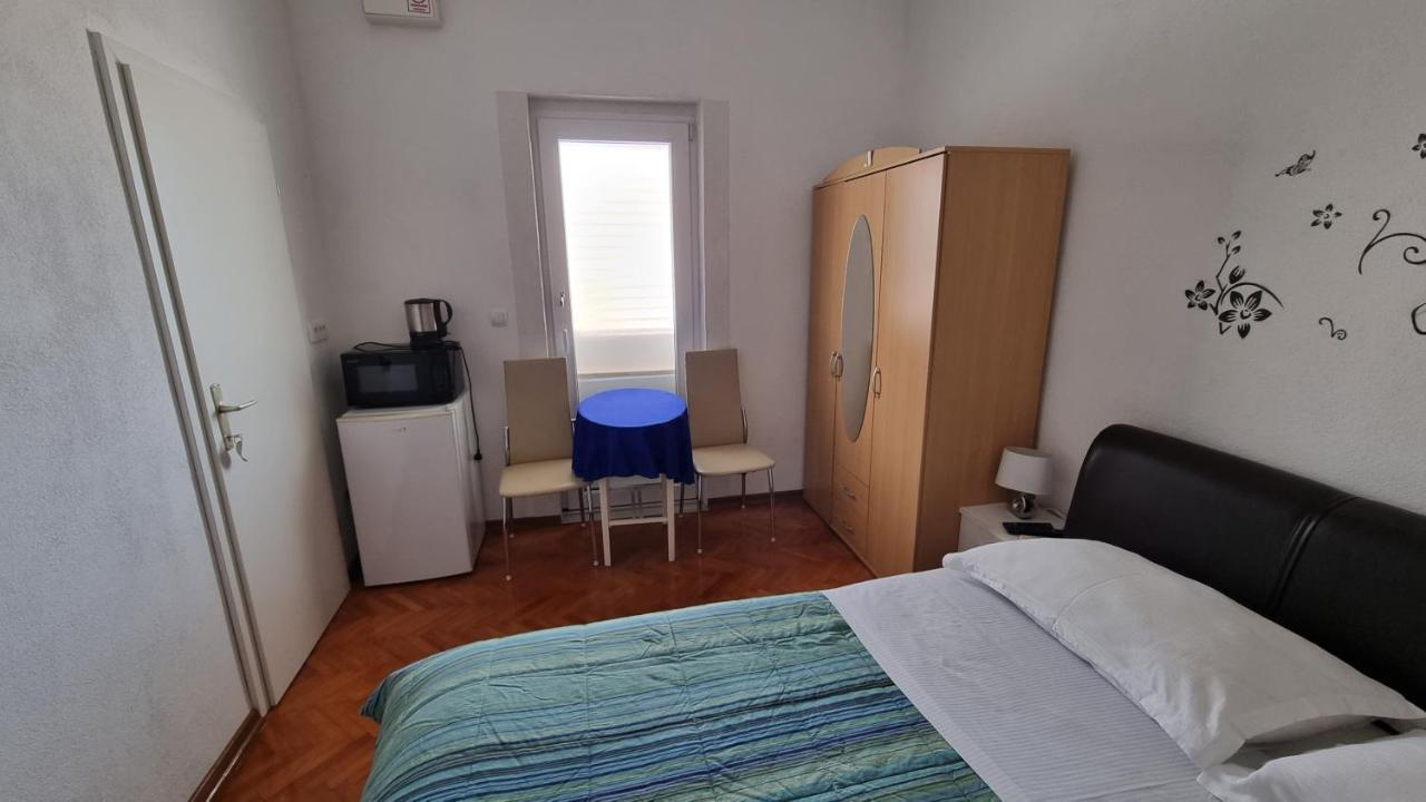 Apartments Villa Flamingo Makarska Dış mekan fotoğraf